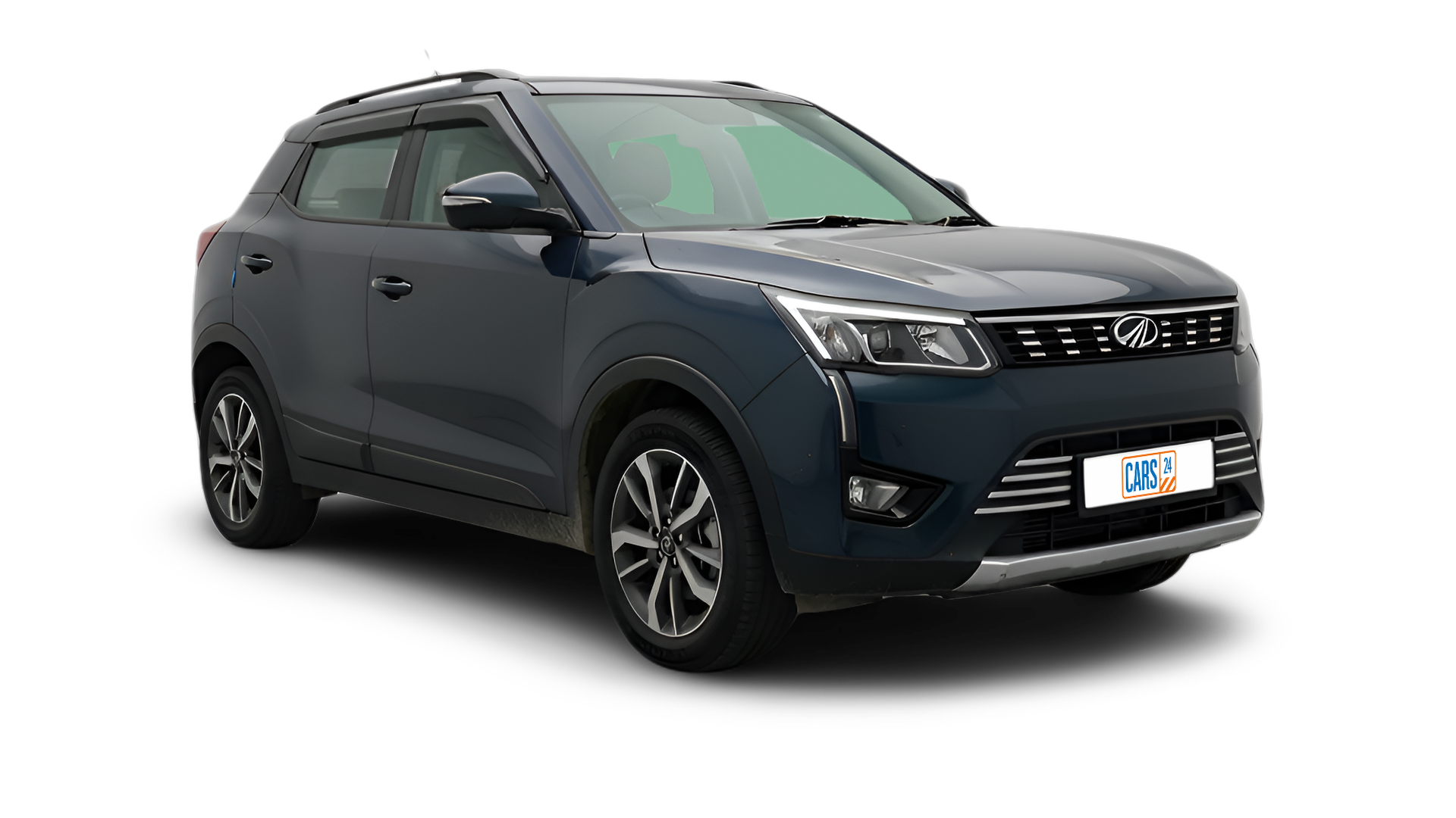 2022 Mahindra XUV300 - SUV - Petrol - Manual - ₹9.00 lakh